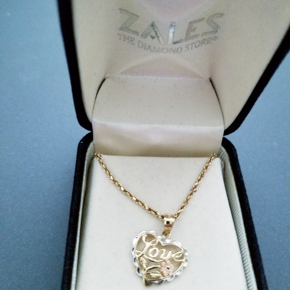 Gold necklace